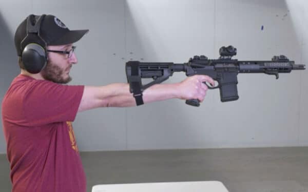 SBA4 ピストルスタビライジングブレース SBA4™ - SB Tactical